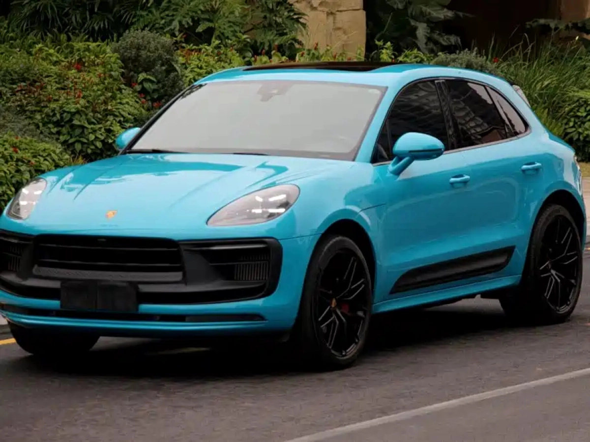 PORSCHE MACAN  2022