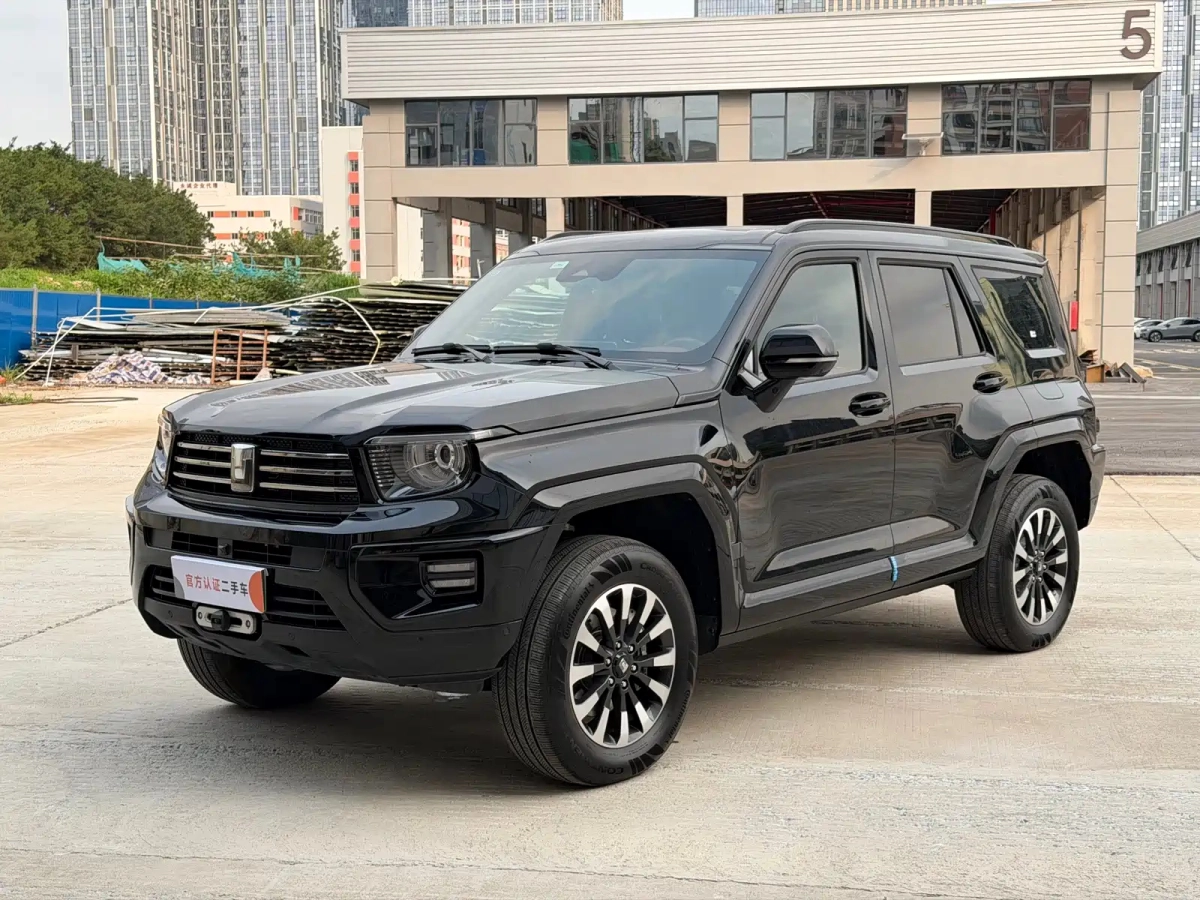 TANK 700 NEW ENERGY  2025