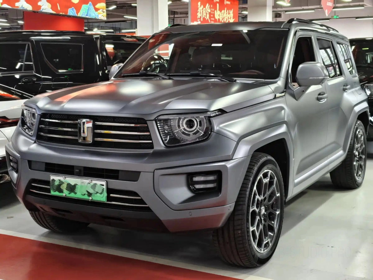 TANK 700 NEW ENERGY  2025