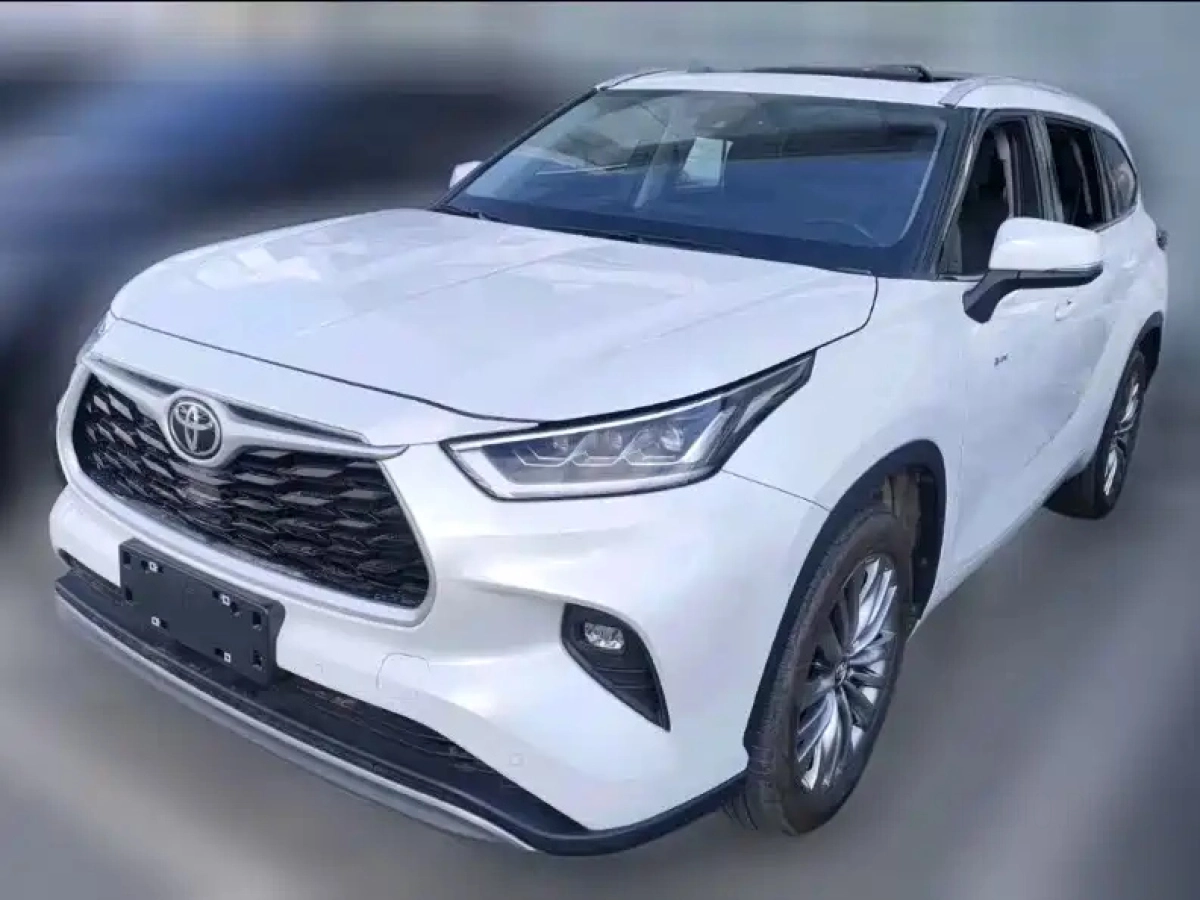 TOYOTA HIGHLANDER  2024