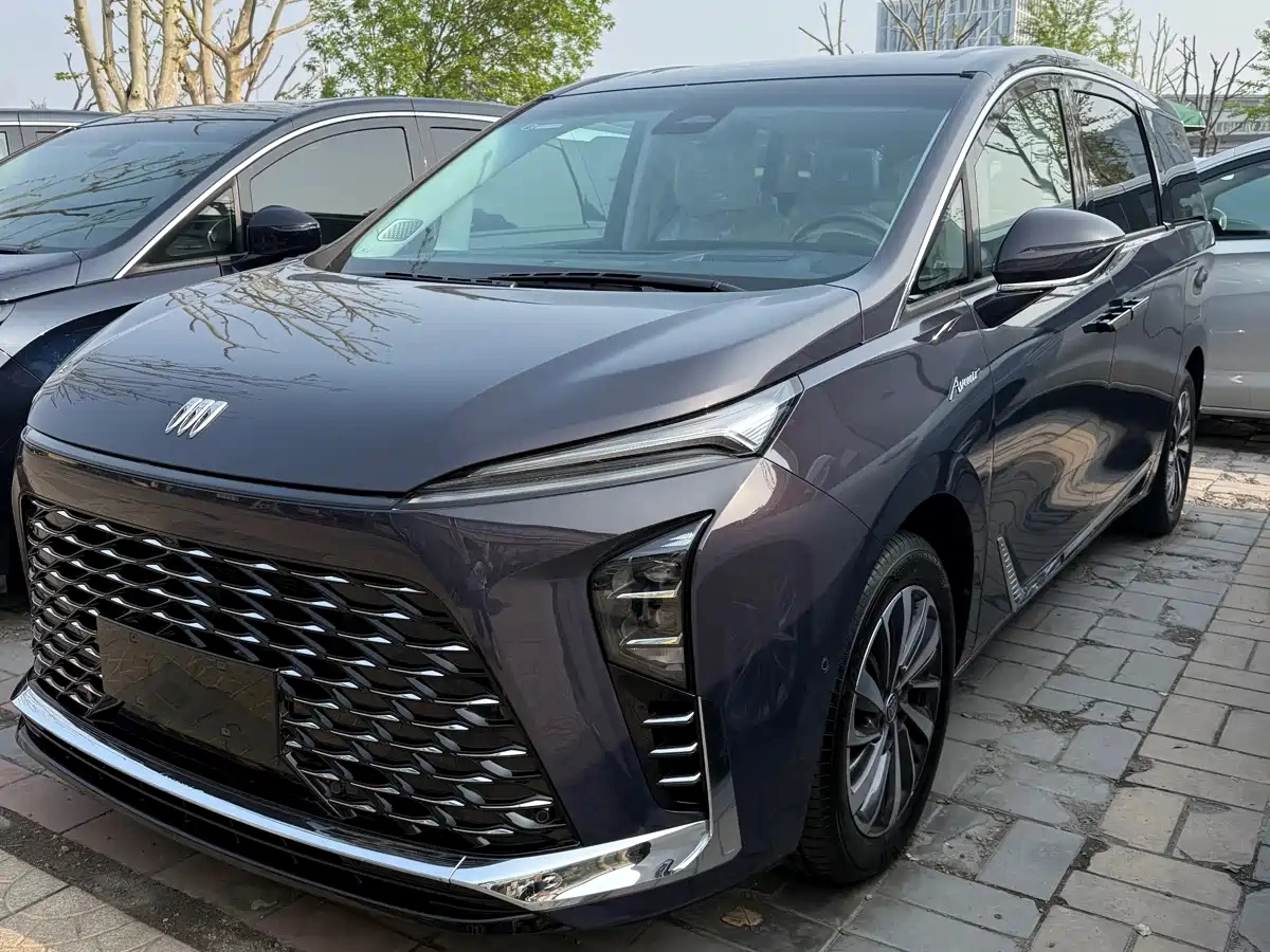 BUICK GL8 NEW ENERGY  2025