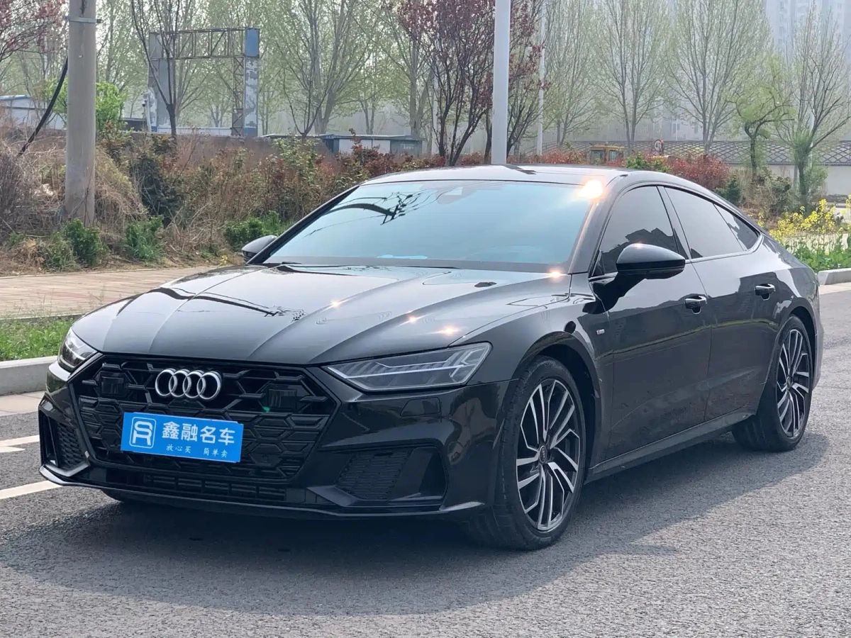 AUDI A7  2024