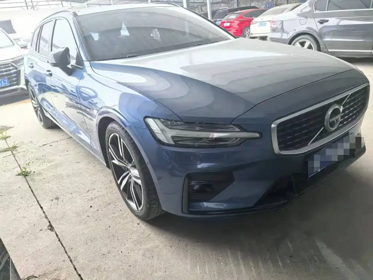 VOLVO V60