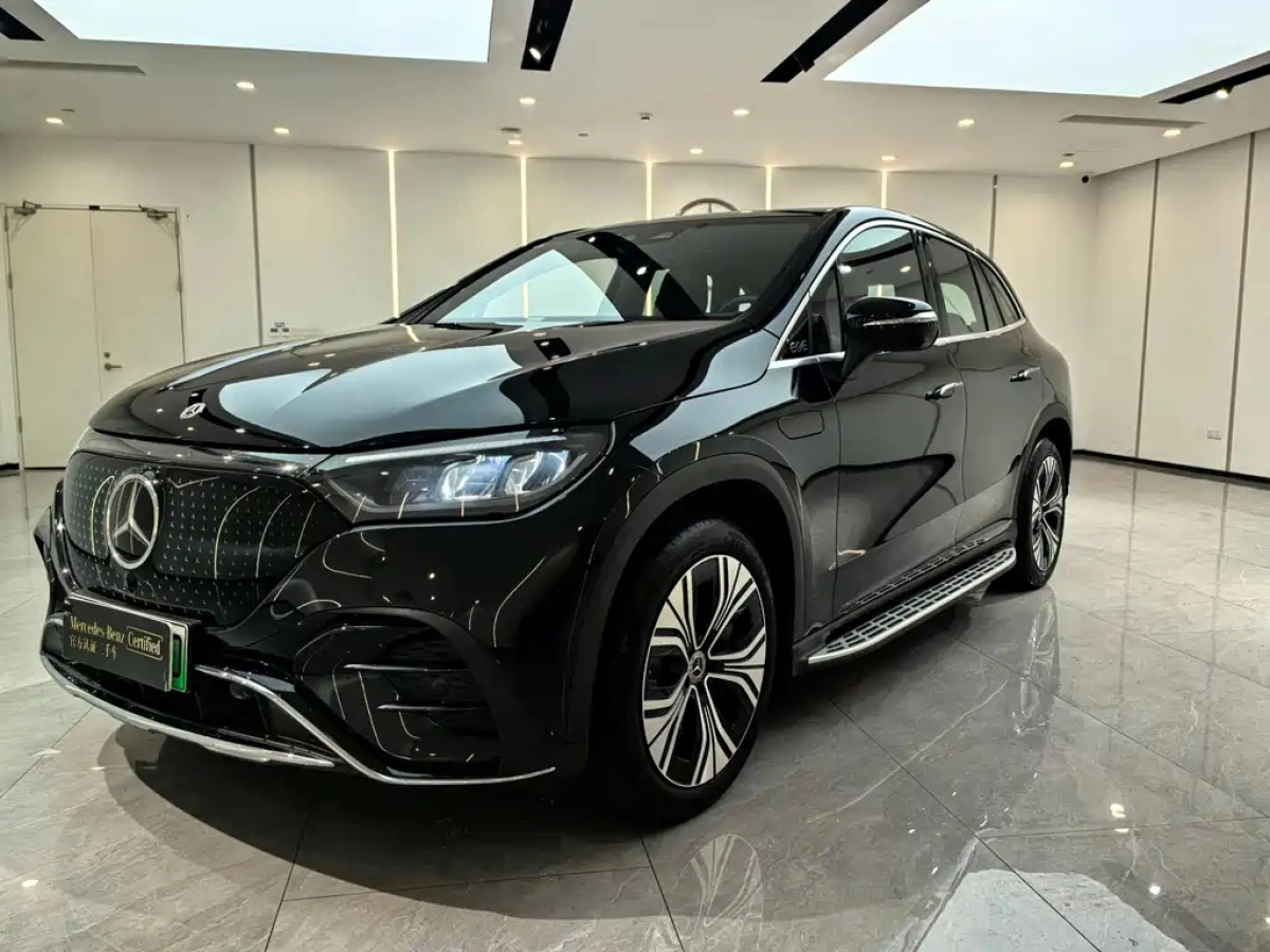 MERCEDES-BENZ EQE SUV  2025