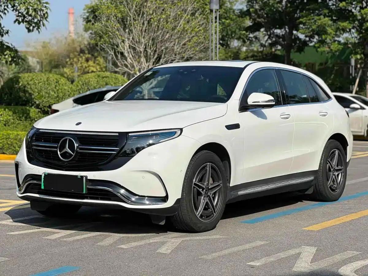 MERCEDES-BENZ EQC