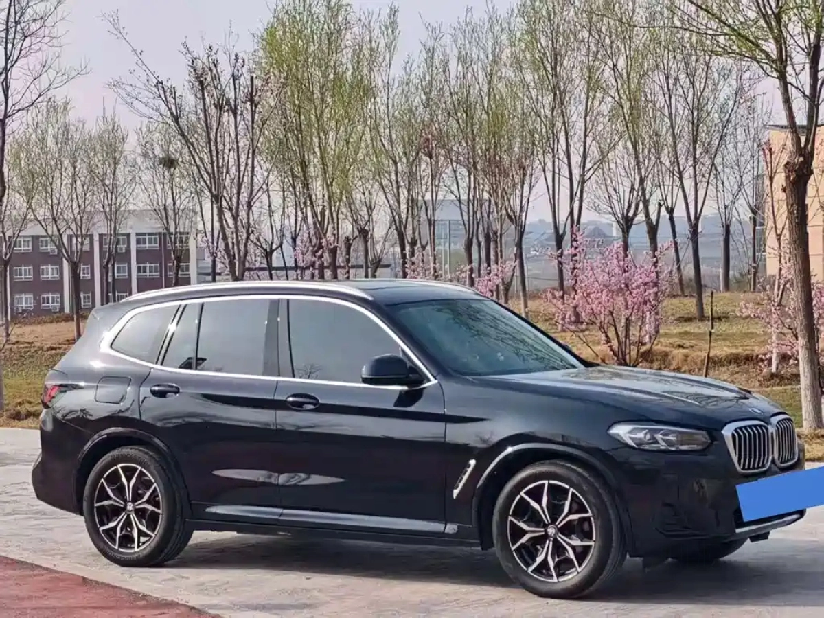 BMW X3  2022