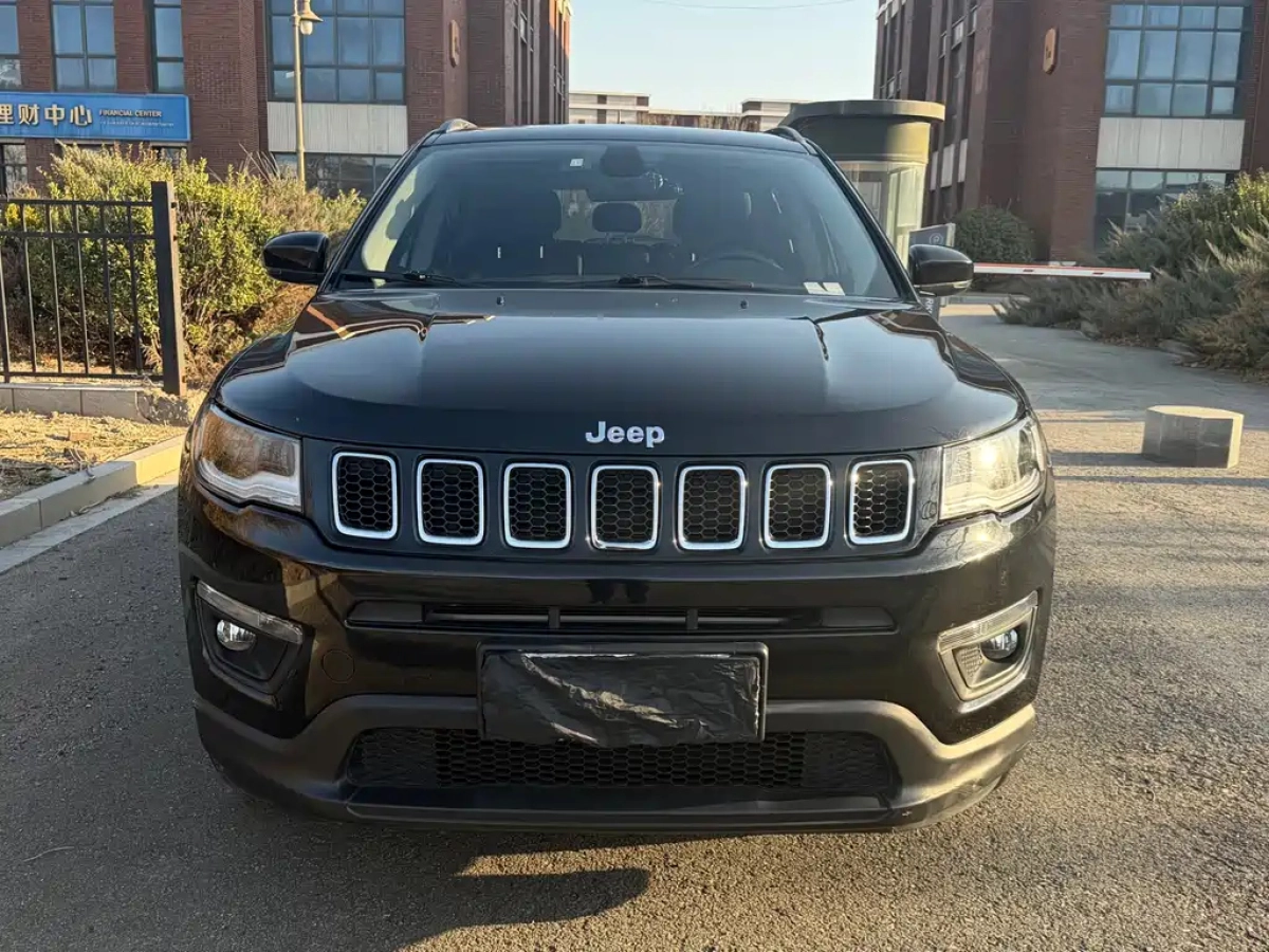 JEEP COMPASS