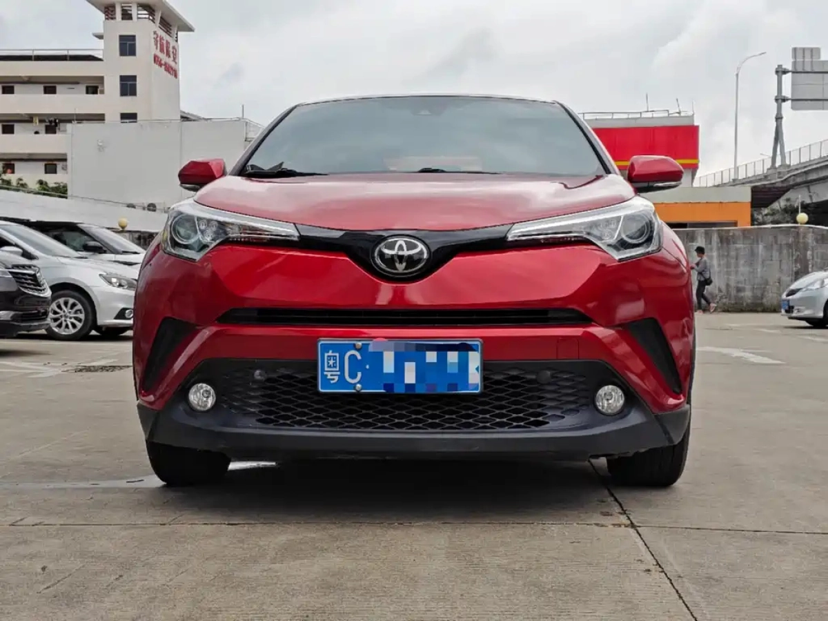 TOYOTA C-HR