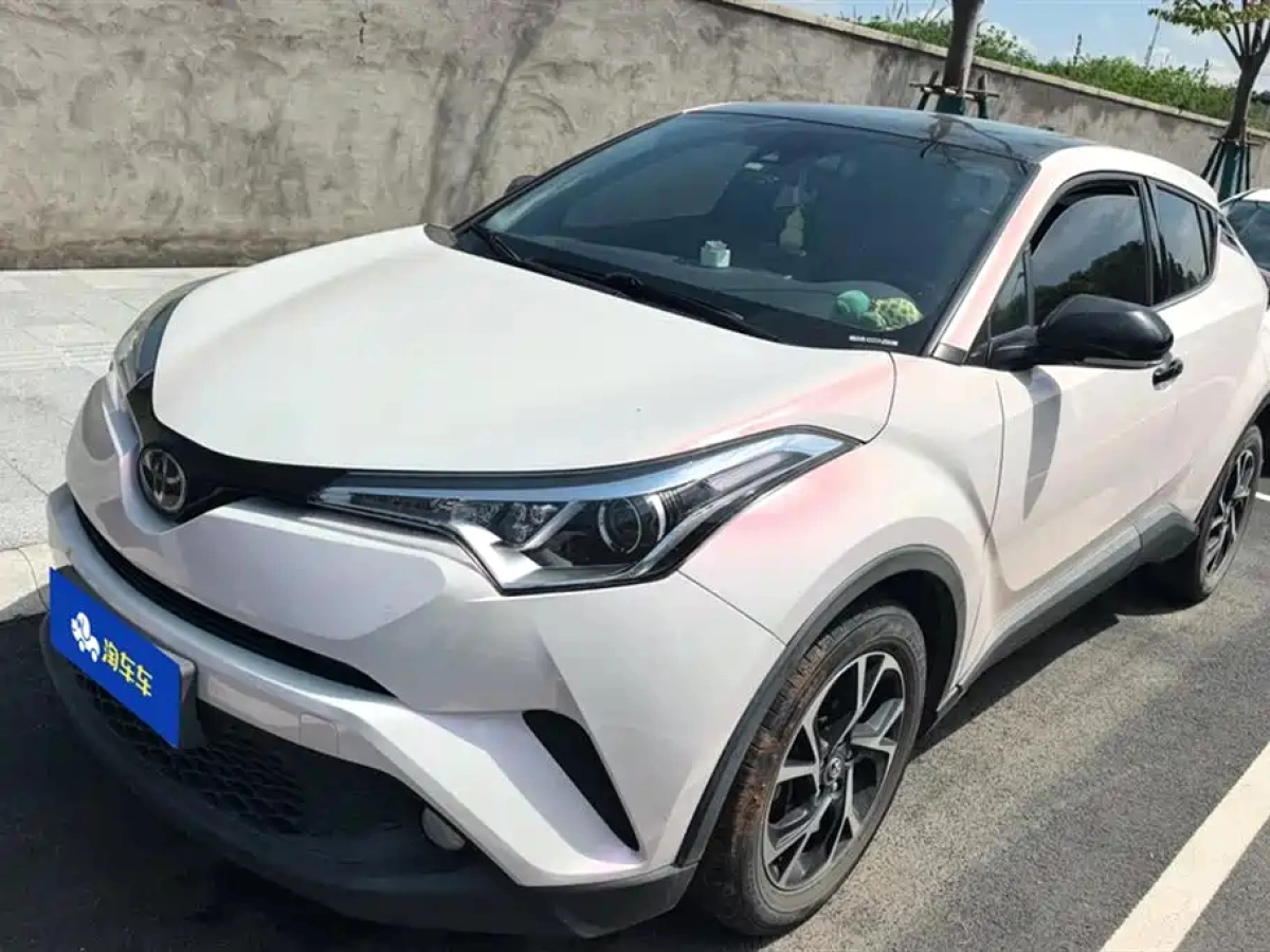 TOYOTA C-HR  2021