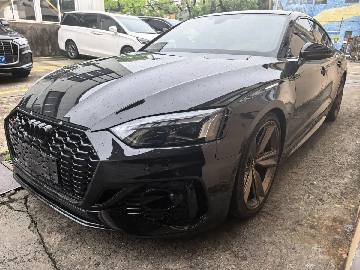 AUDI RS 5  2023