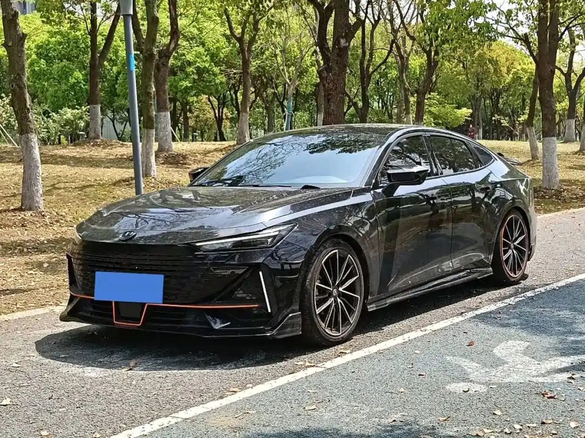 CHANGAN UNI-V