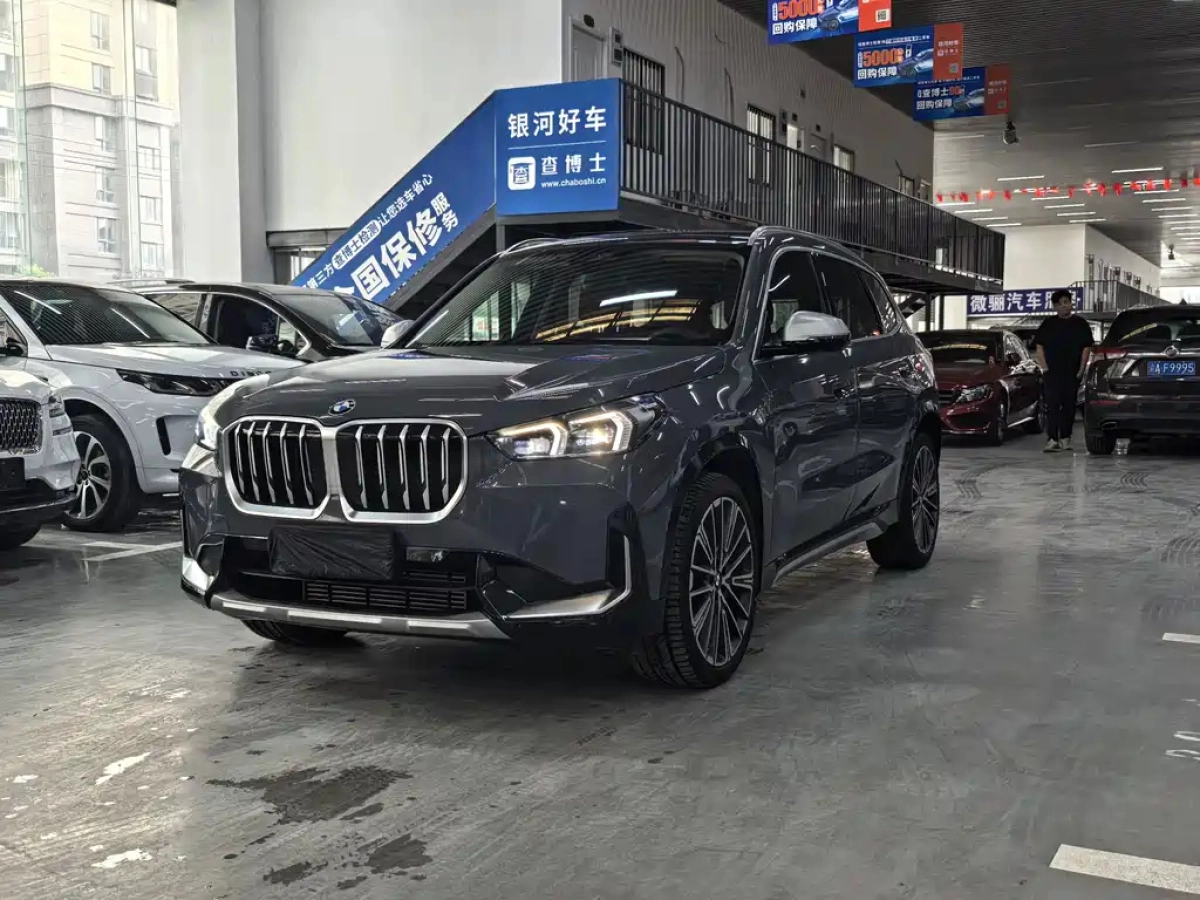 BMW X1  2024