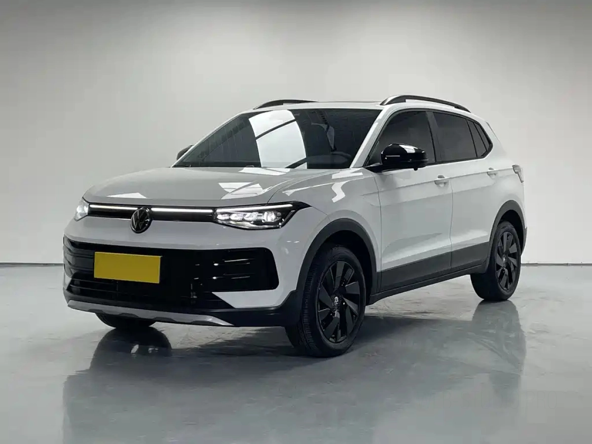 VOLKSWAGEN THARU  2025