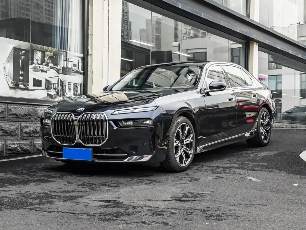 BMW 7-SERIES  2023