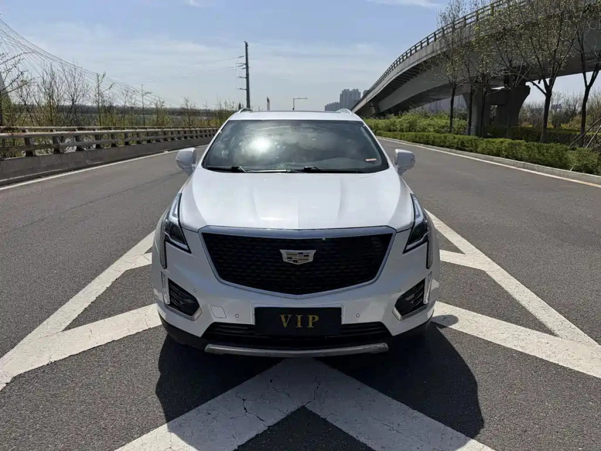 CADILLAC XT5