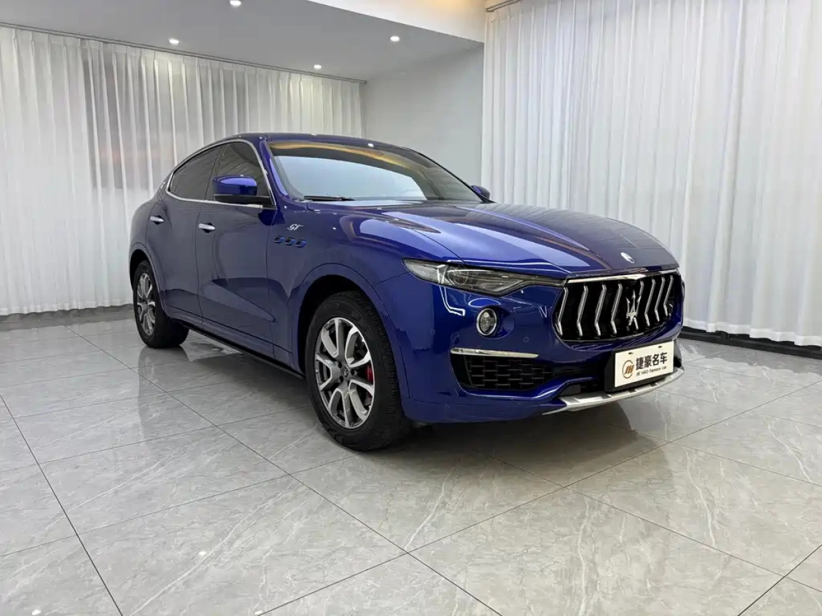 MASERATI LEVANTE