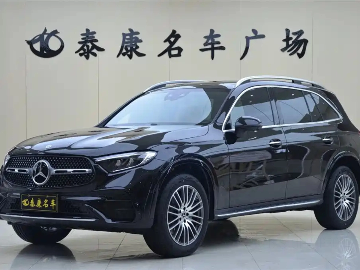 MERCEDES-BENZ GLC