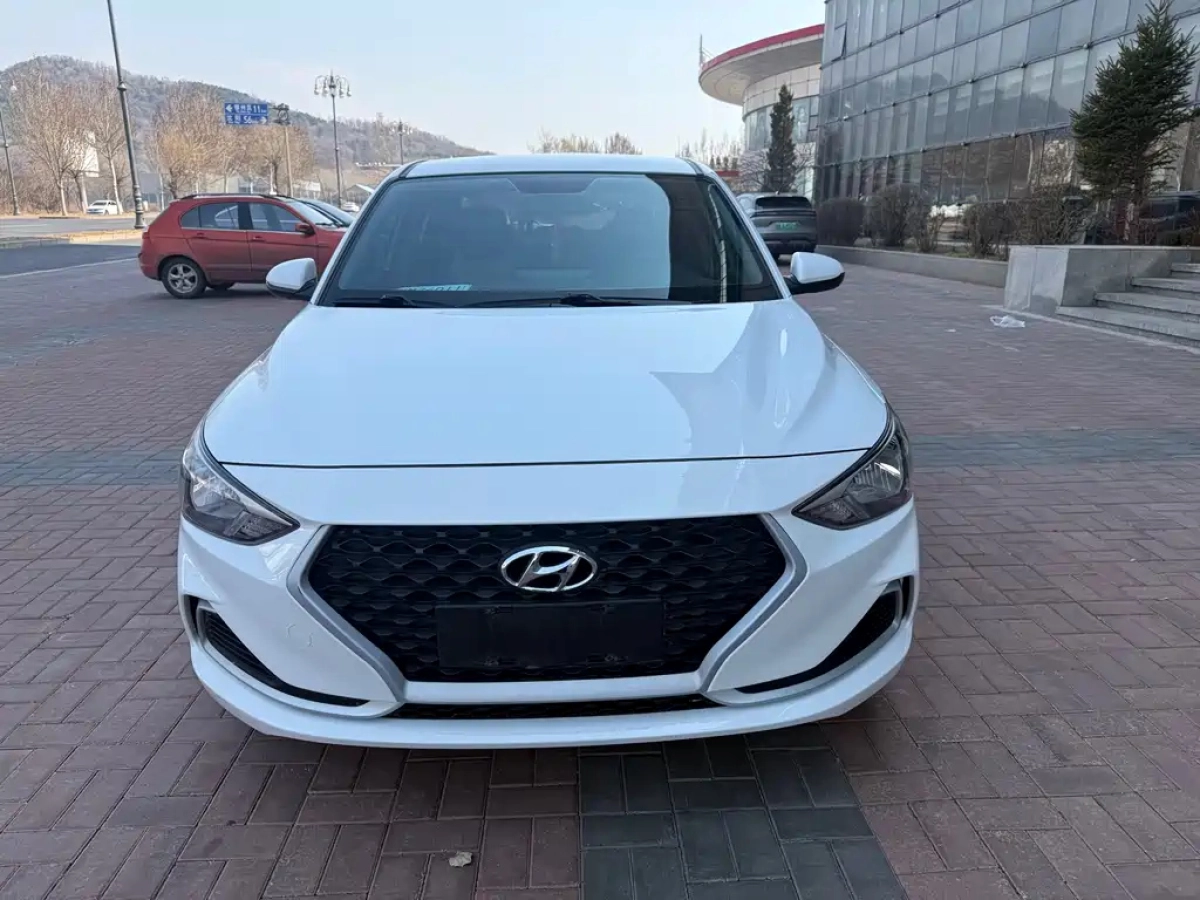 HYUNDAI ELANTRA YUEDONG