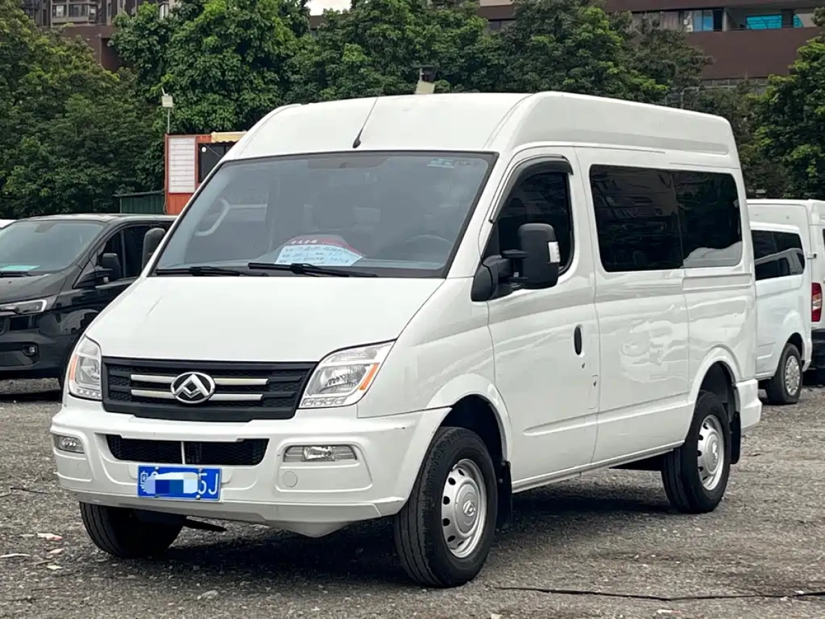 SAIC MAXUS XINTU V80  2022