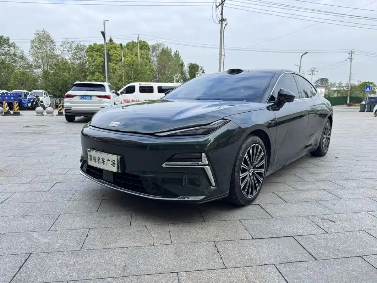 GEELY GALAXY GALAXY XINGYAO 8  2025