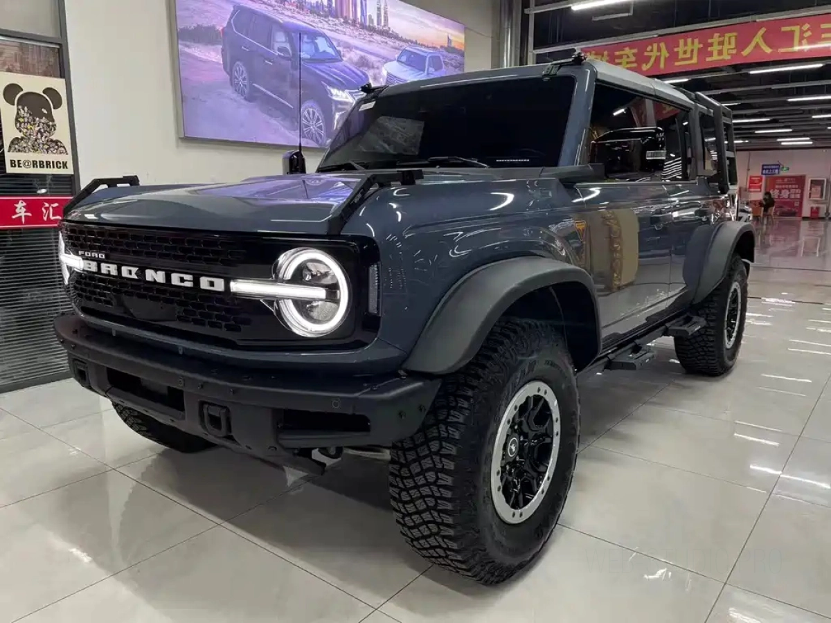 FORD BRONCO  2025