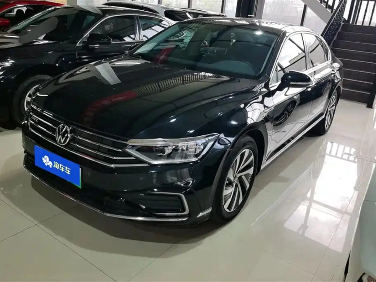 VOLKSWAGEN MAGOTAN GTE PLUG-IN HYBRID HY  2023