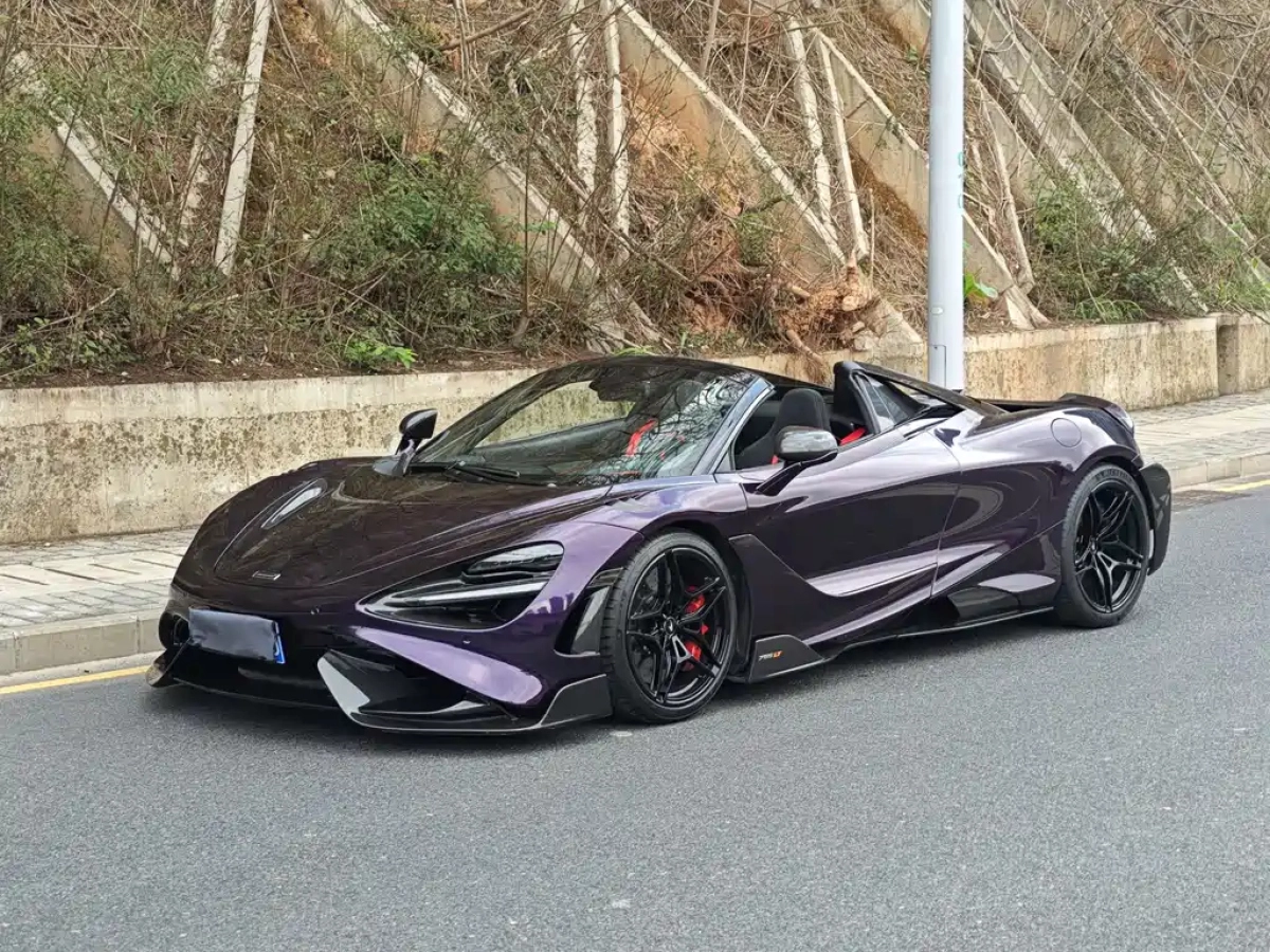 MCLAREN 720S
