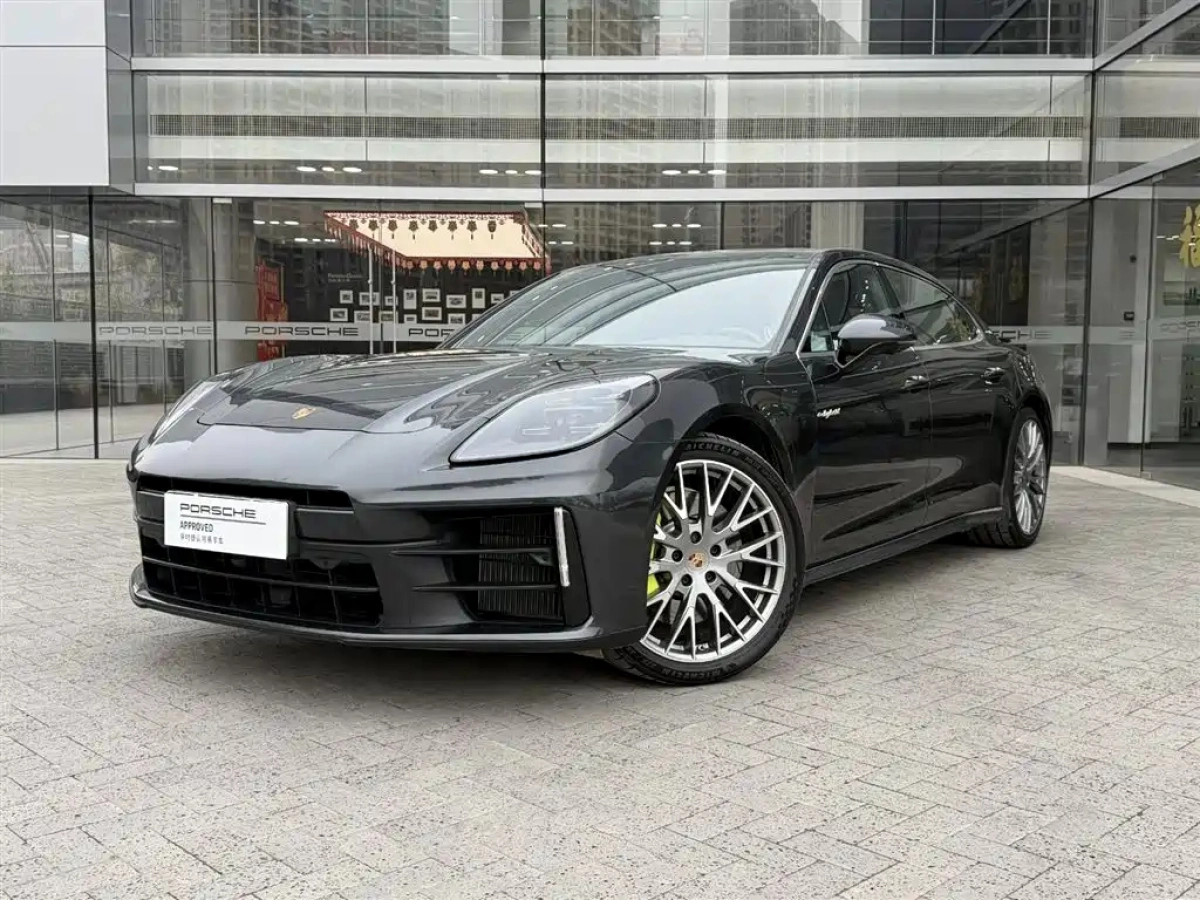 PORSCHE PANAMERA NEW ENERGY  2025