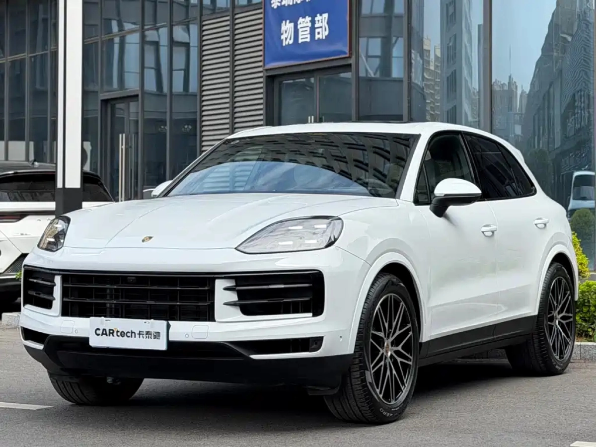 PORSCHE CAYENNE