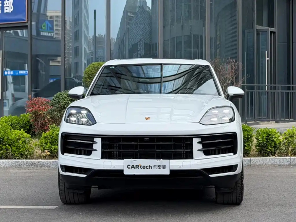 PORSCHE CAYENNE
