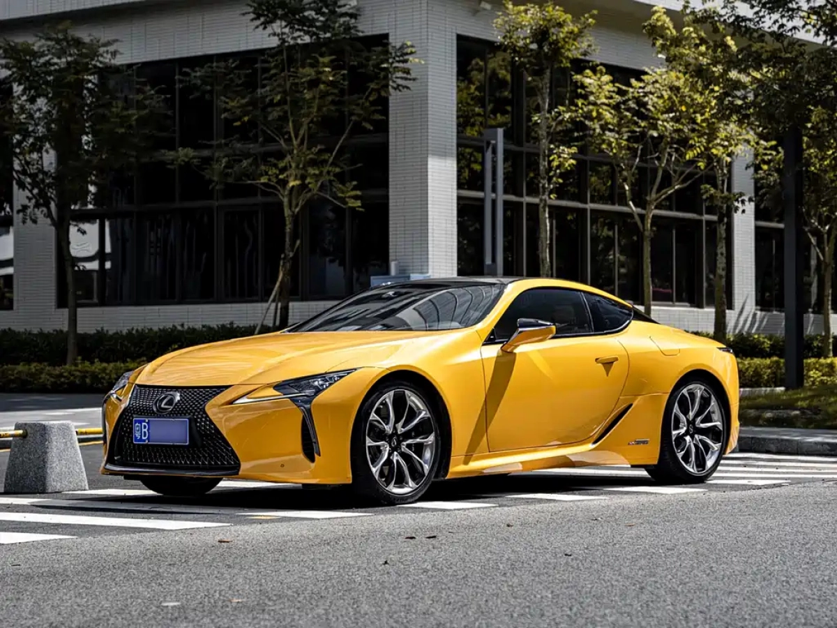LEXUS LC  2019