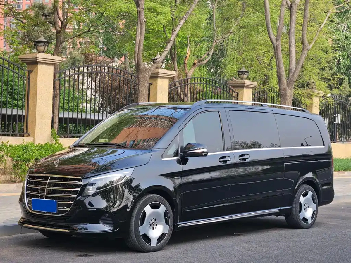 MERCEDES-BENZ V-CLASS  2025