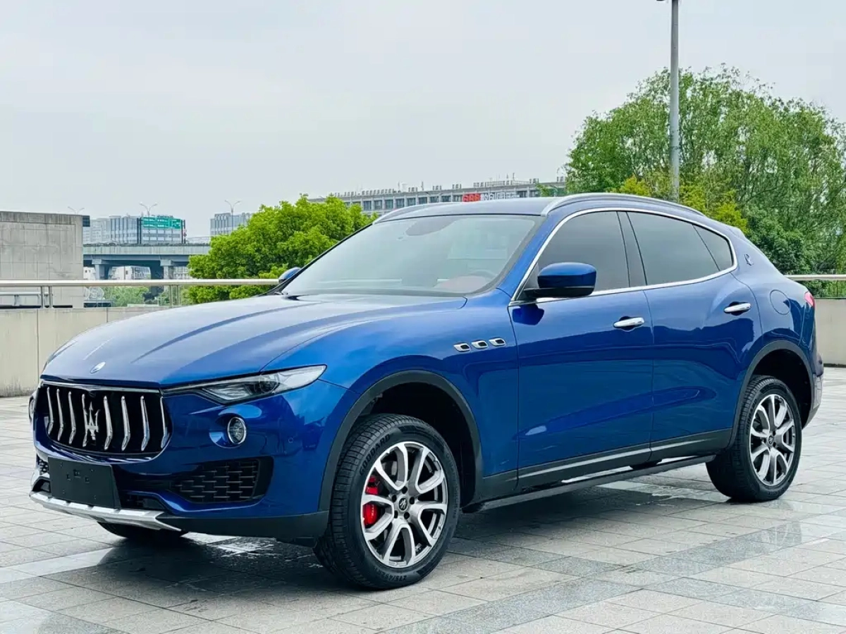 MASERATI LEVANTE