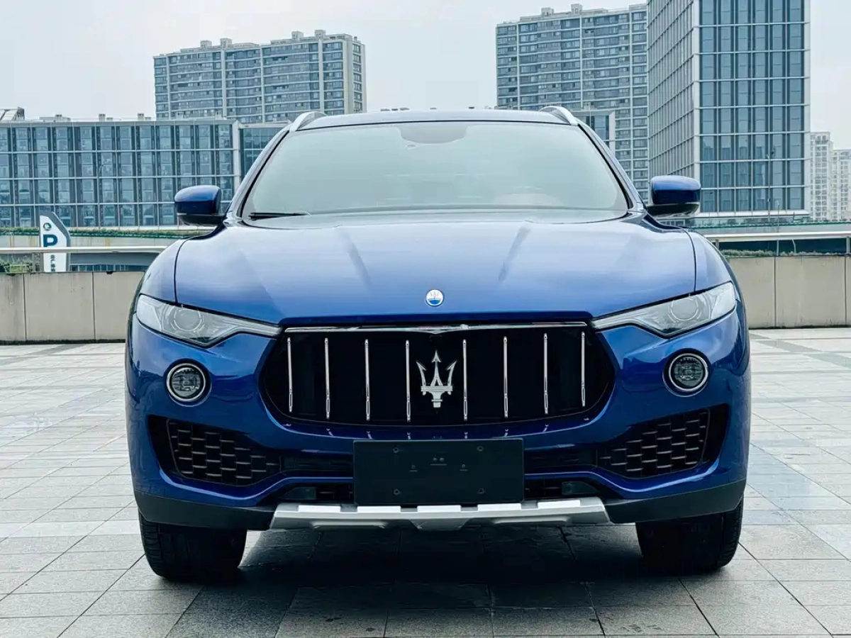 MASERATI LEVANTE
