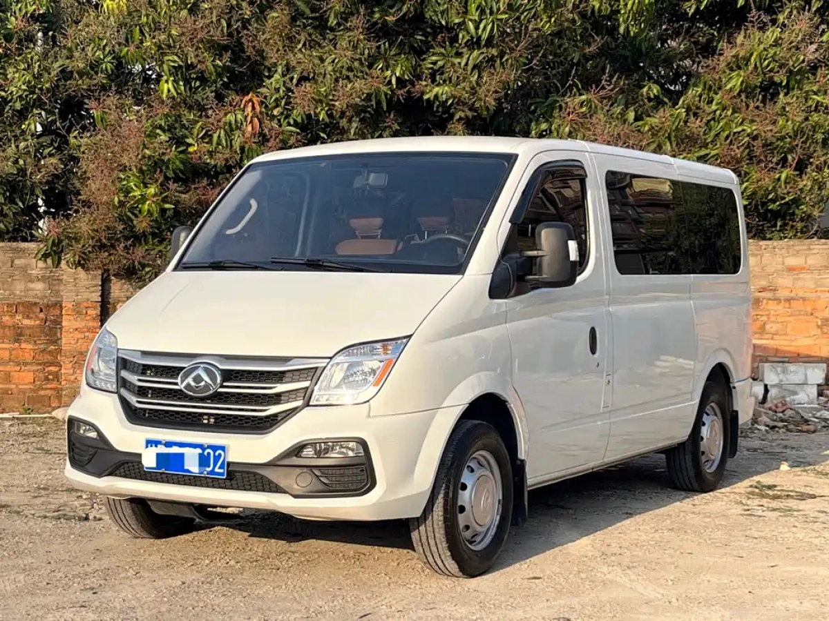 SAIC MAXUS XINTU V80  2025