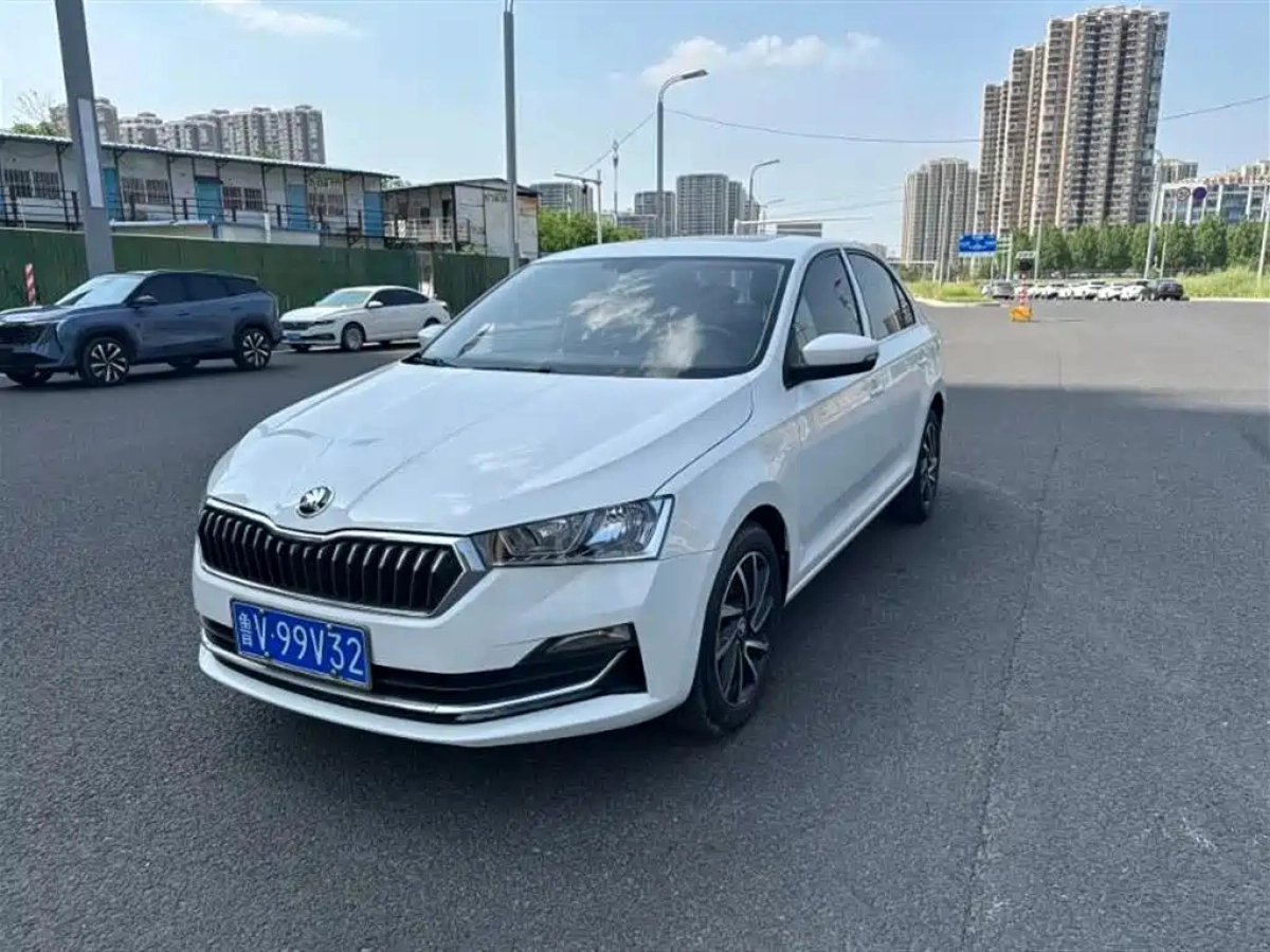 SKODA RAPID  2022