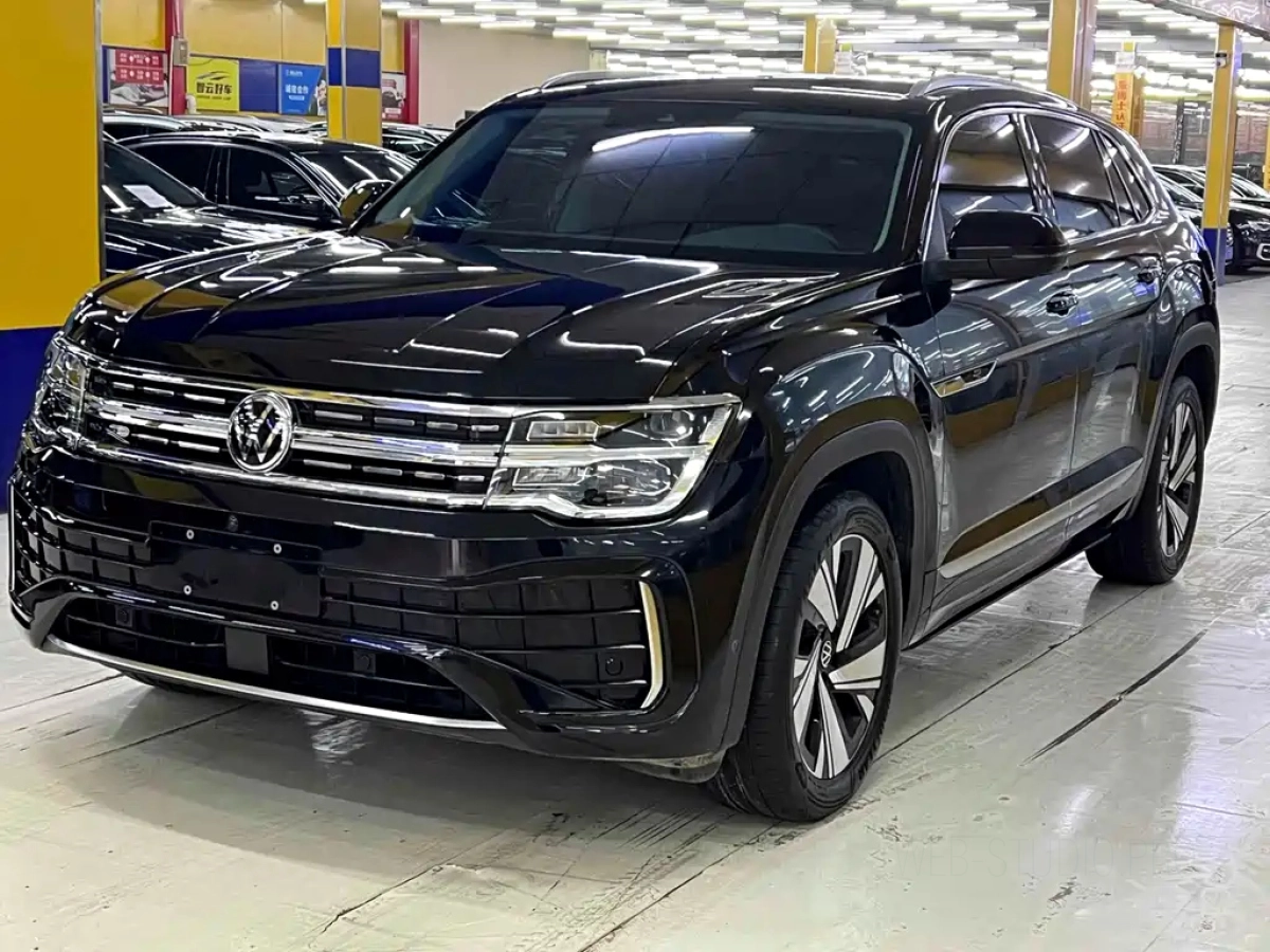 VOLKSWAGEN TERAMONT  2024