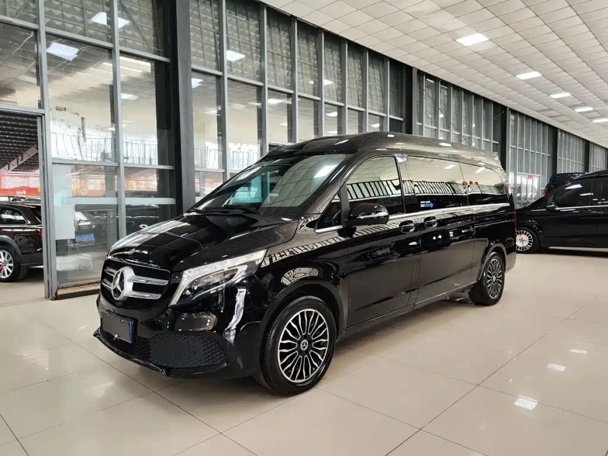 MERCEDES-BENZ V-CLASS  2022