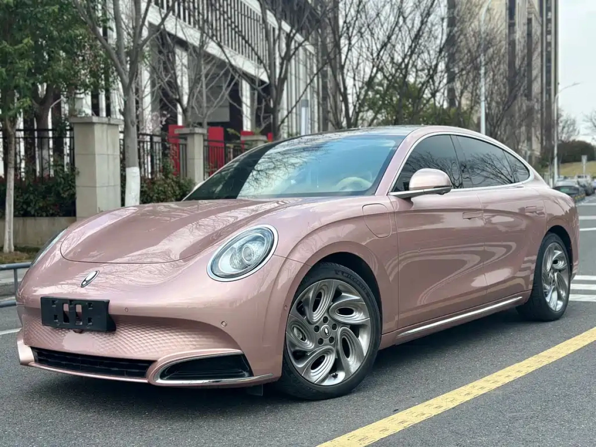 ORA LIGHTNING CAT  2023