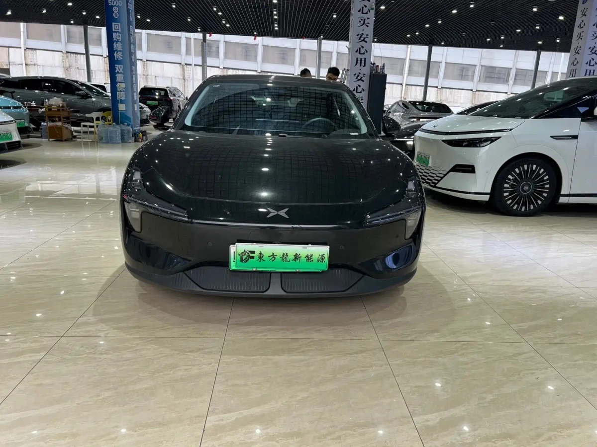 XPENG MONA M03  2025