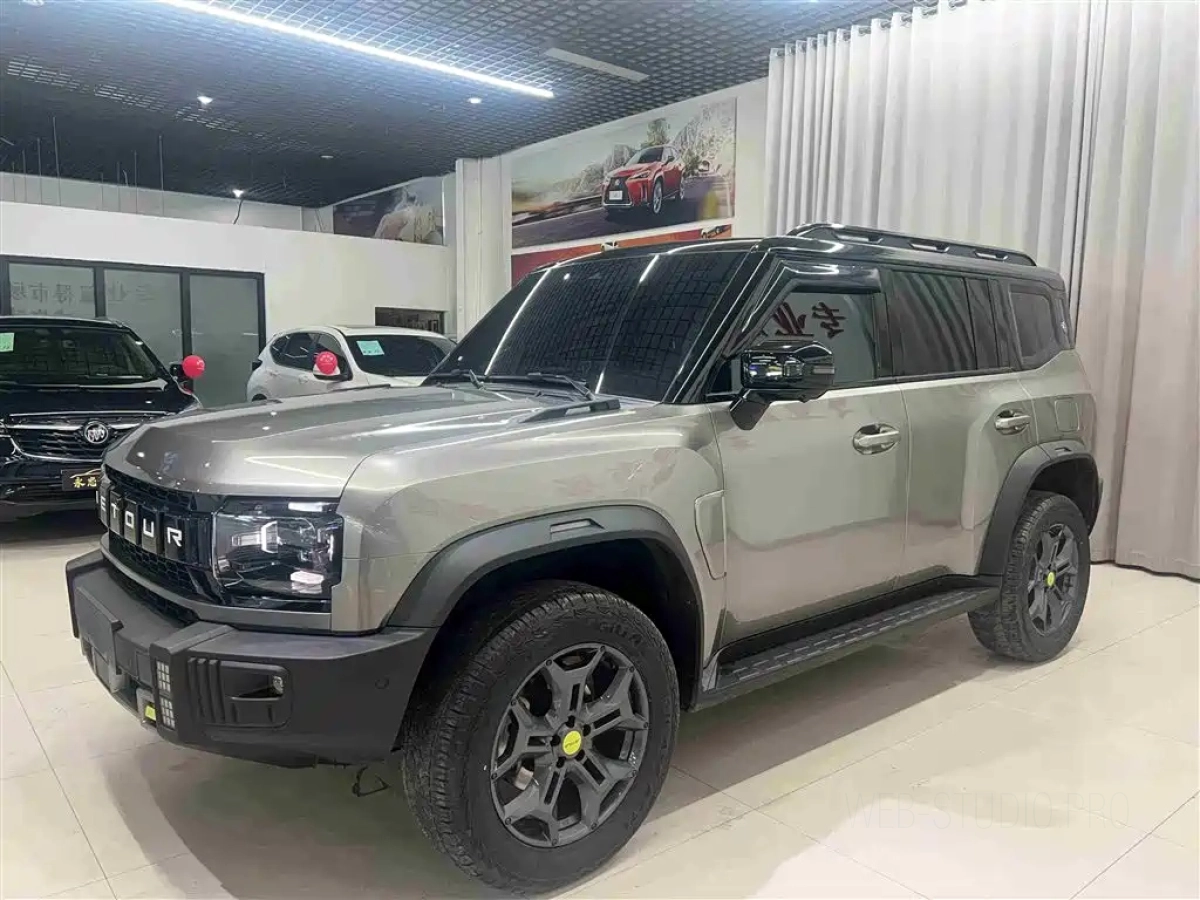 JETOUR TRAVELER  2024