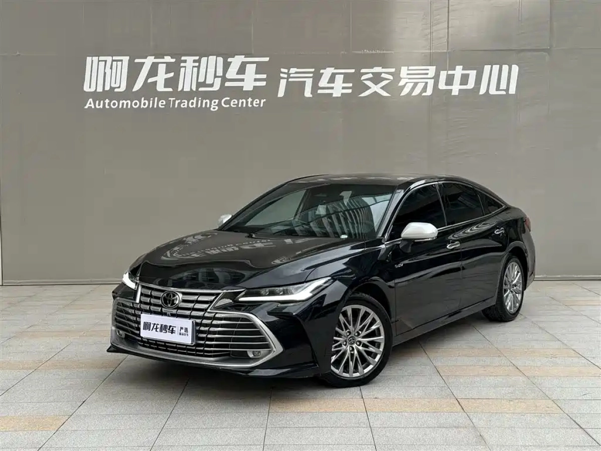 TOYOTA AVALON  2025