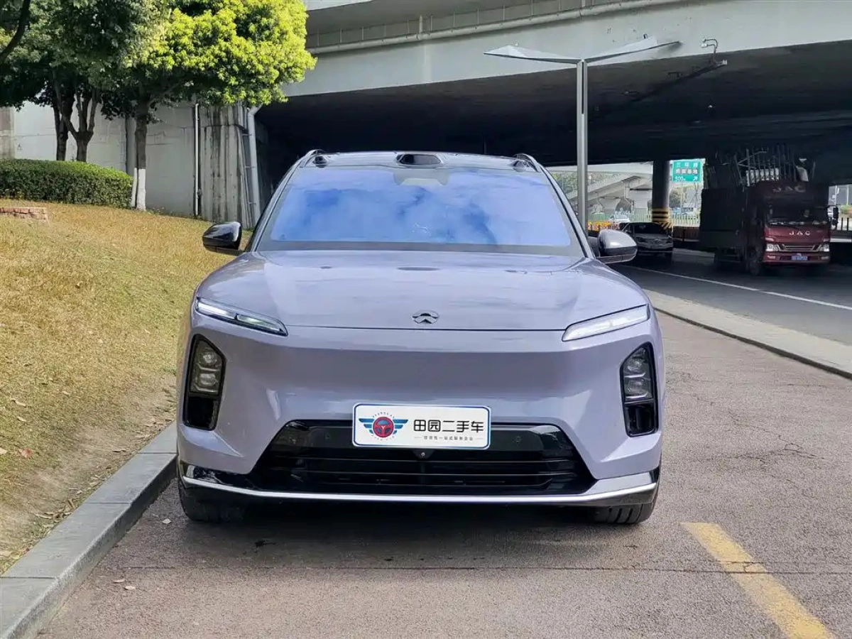 NIO ES6