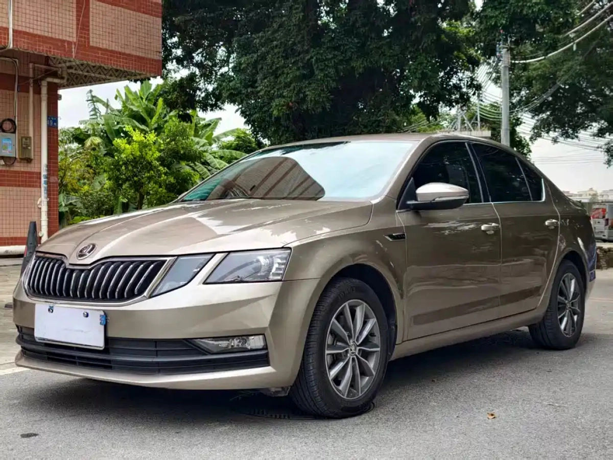 SKODA OCTAVIA