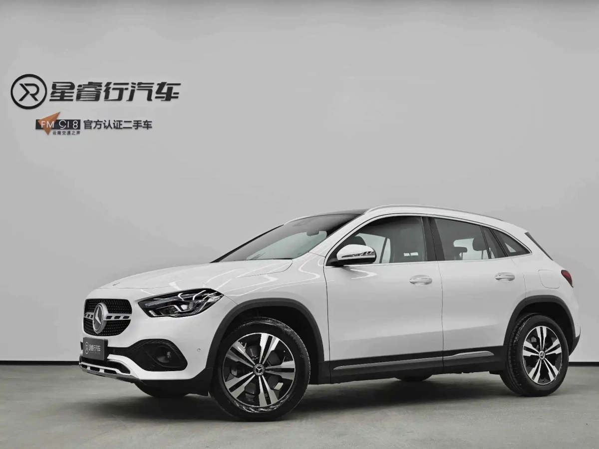 MERCEDES-BENZ GLA  2023