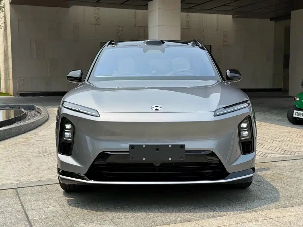NIO ES6