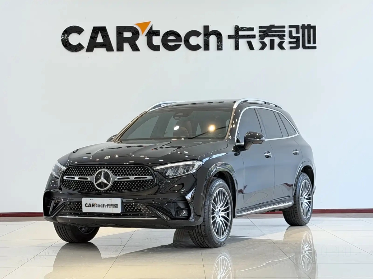 MERCEDES-BENZ GLC