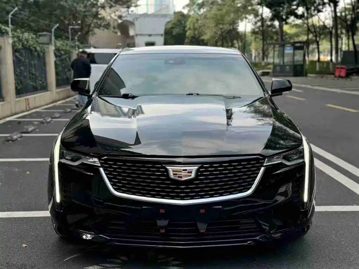 CADILLAC CT4