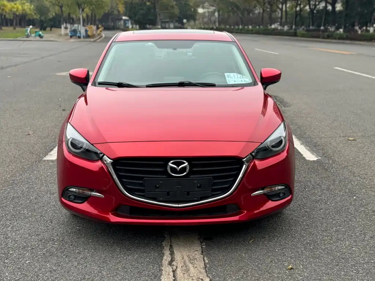 MAZDA 3 AXELA