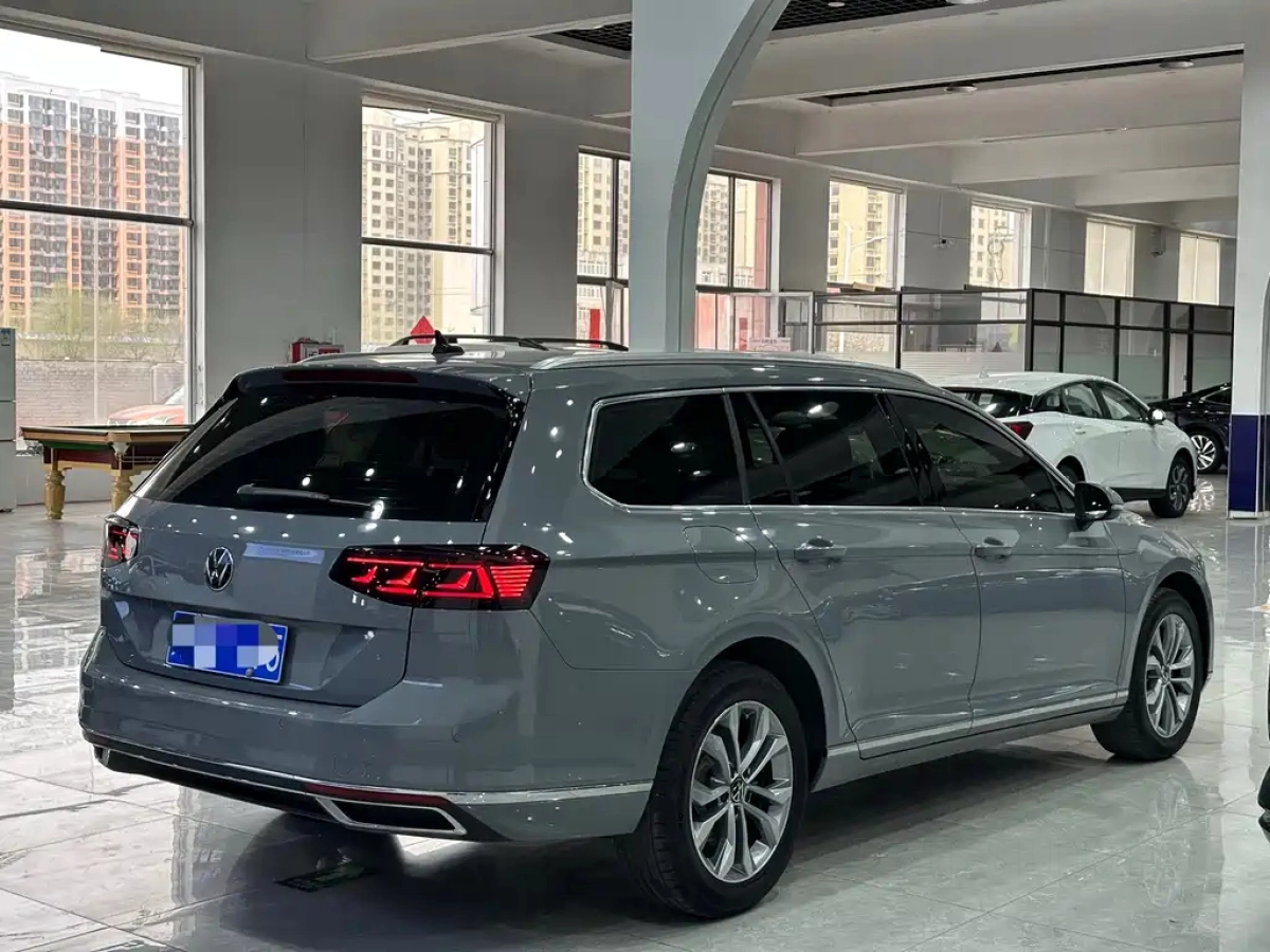 VOLKSWAGEN PASSAT VARIANT